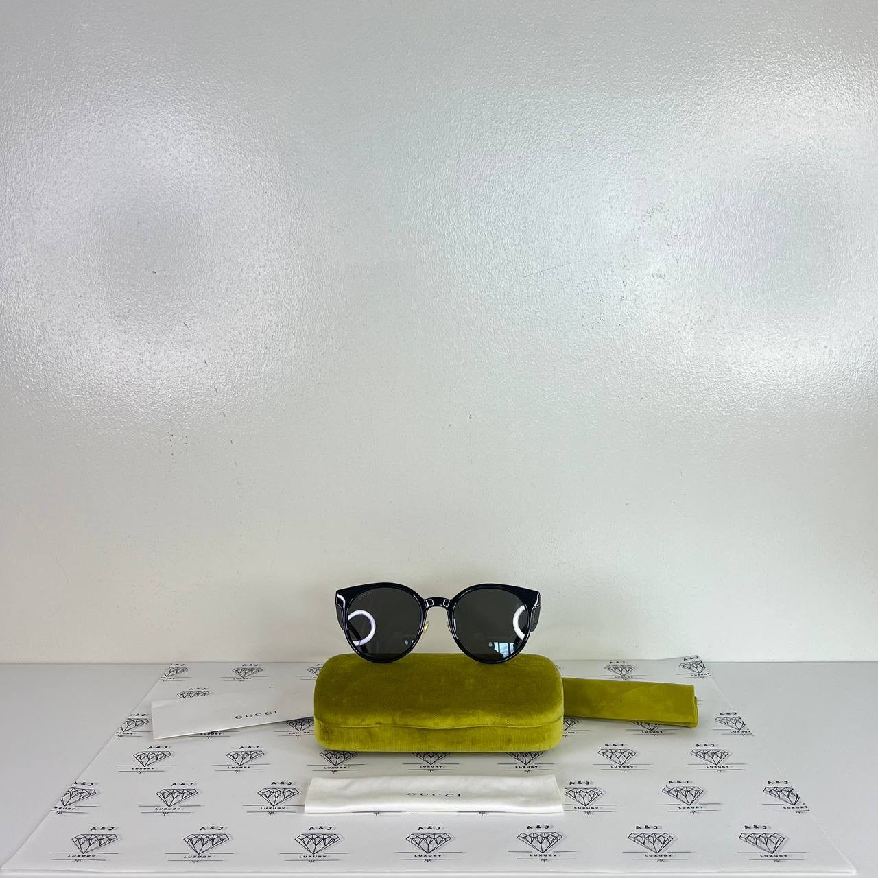 [PRE LOVED] Gucci GG1339SK Oval Sunglasses in Black