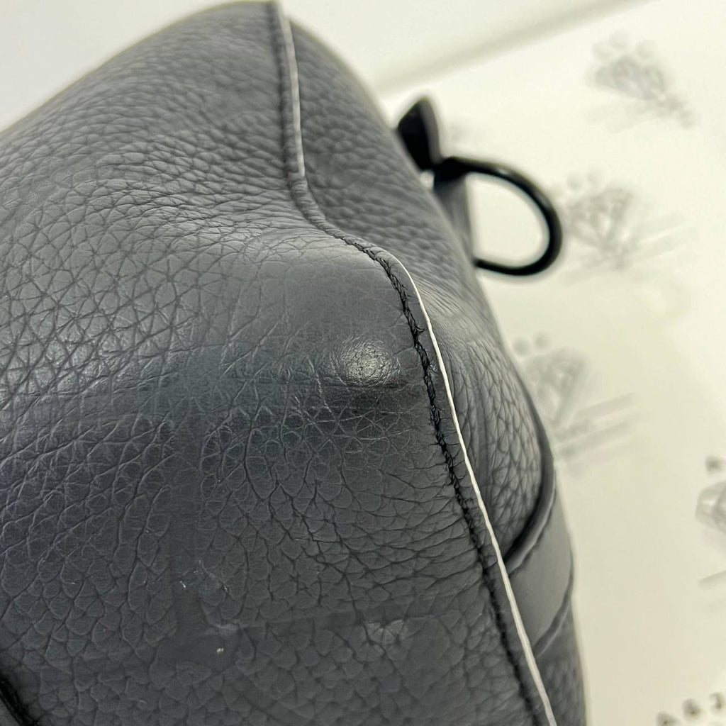 [PRE LOVED] Louis Vuitton OnTheGo MM in Reverse Monogram Canvass (TR4199)
