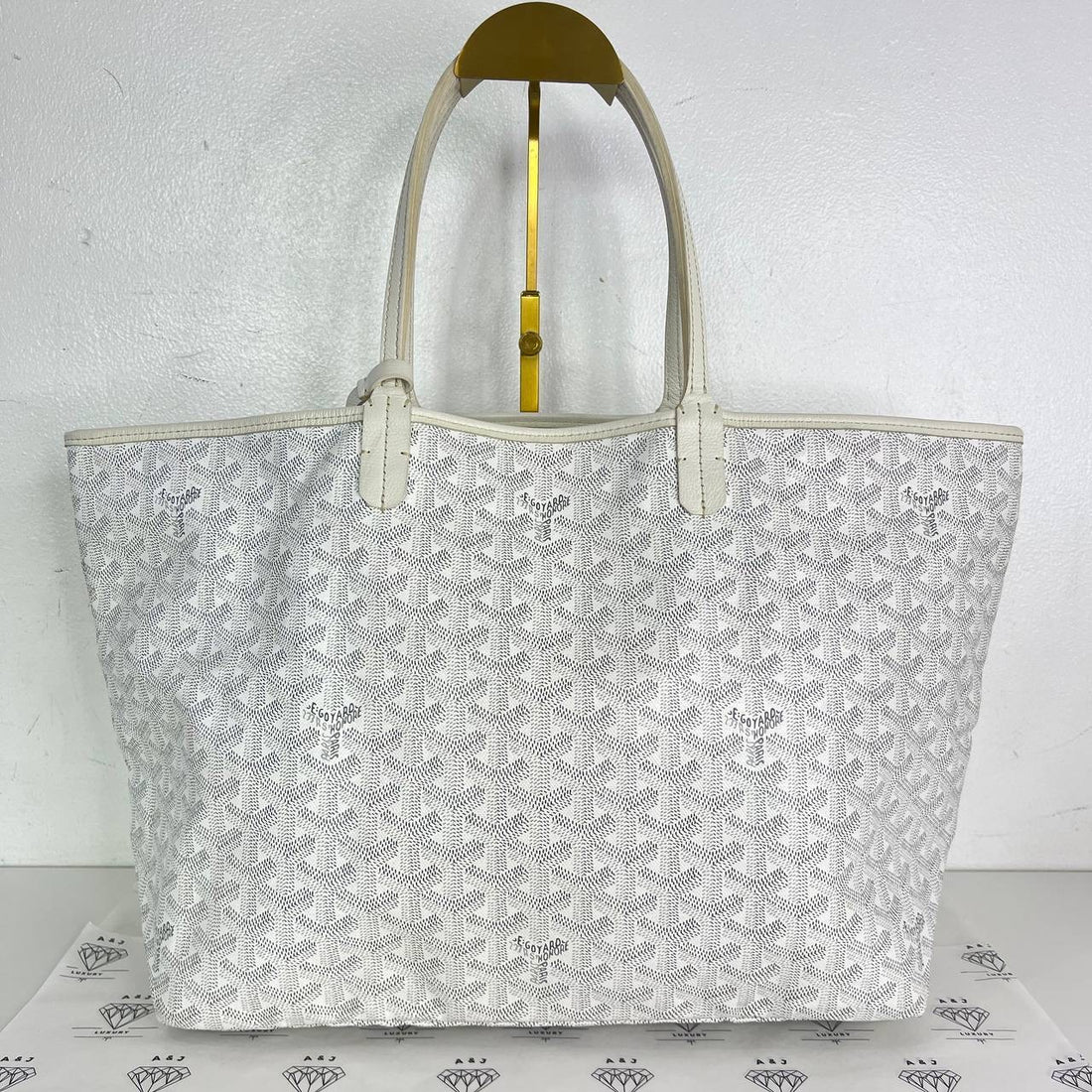 [PRE LOVED] Goyard St Louis PM in White (2022)