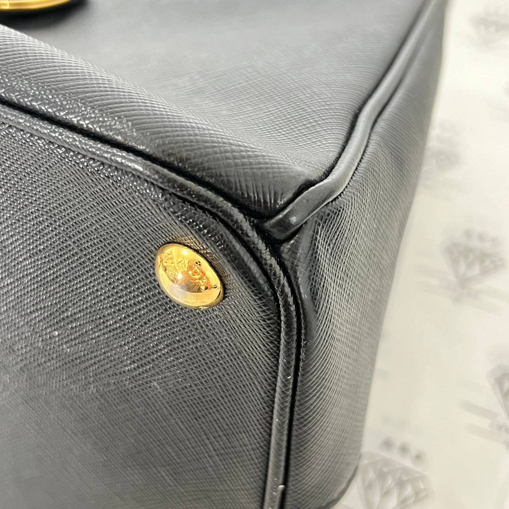 [PRE LOVED] Prada Medium Galleria in Black Saffiano Leather GHW