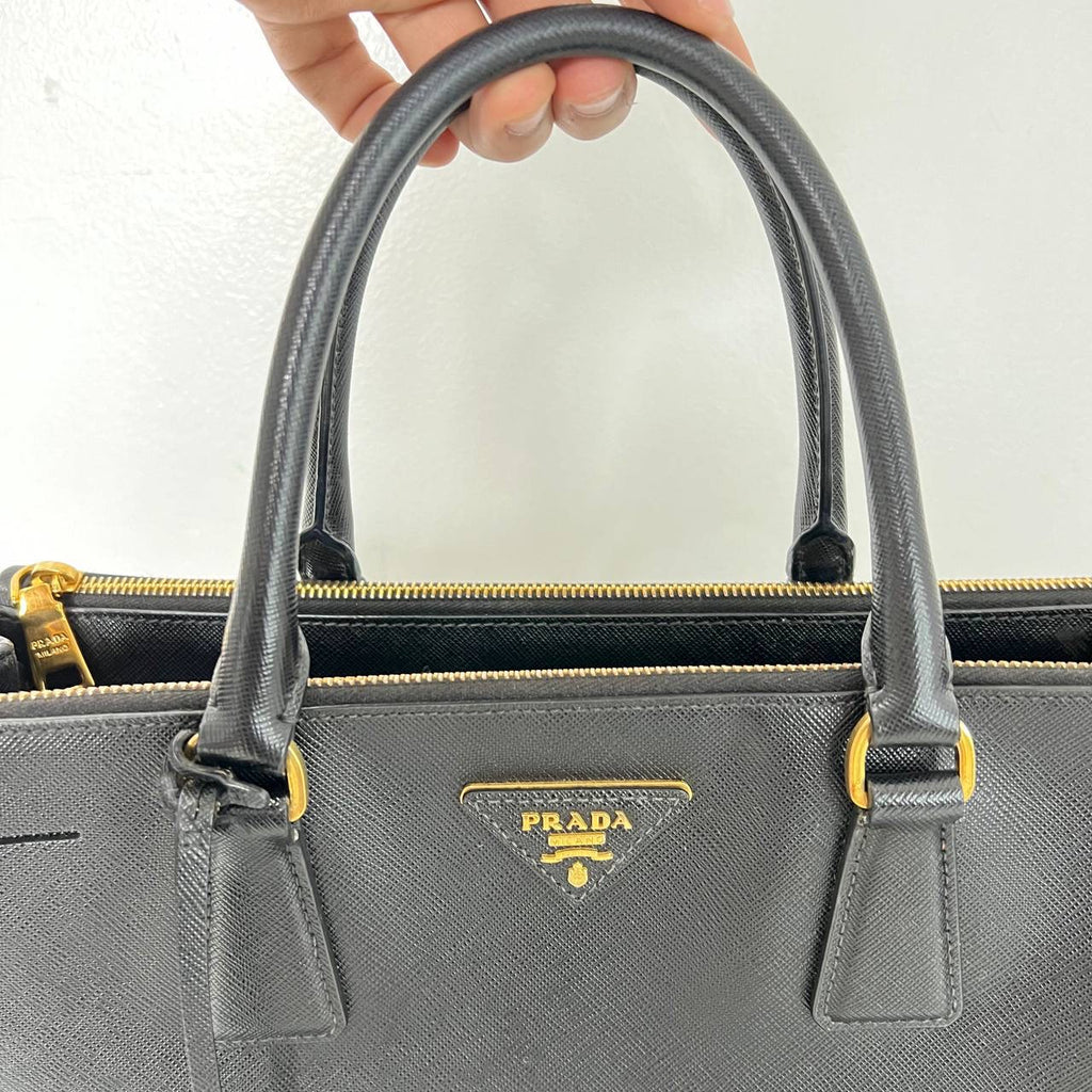 [PRE LOVED] Prada Medium Galleria in Black Saffiano Leather GHW