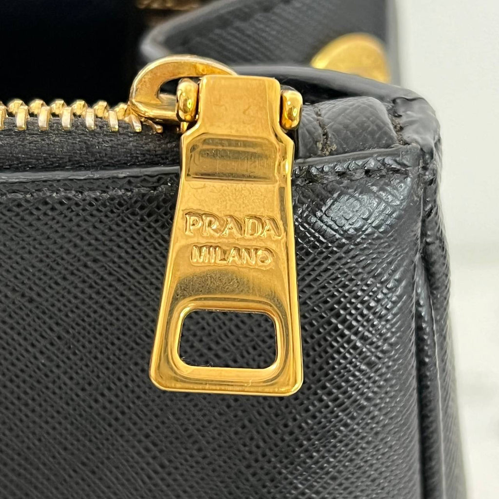 [PRE LOVED] Prada Medium Galleria in Black Saffiano Leather GHW