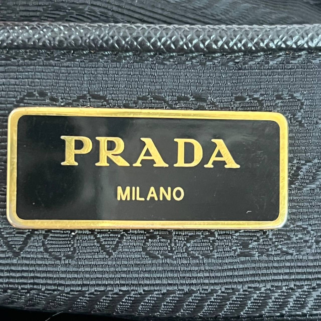 [PRE LOVED] Prada Medium Galleria in Black Saffiano Leather GHW