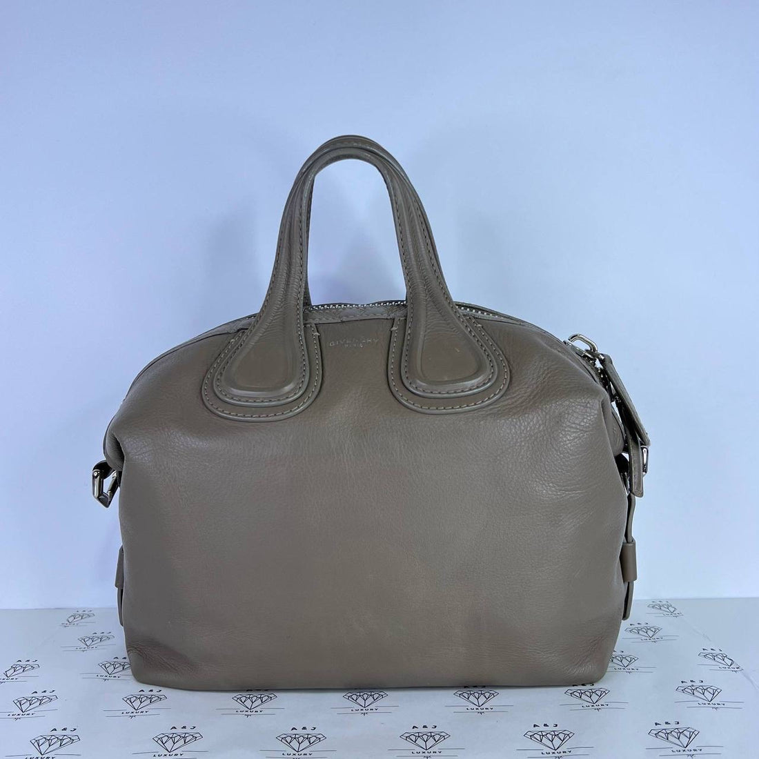 [PRE LOVED] Givenchy Small Nightingale in Taupe SHW