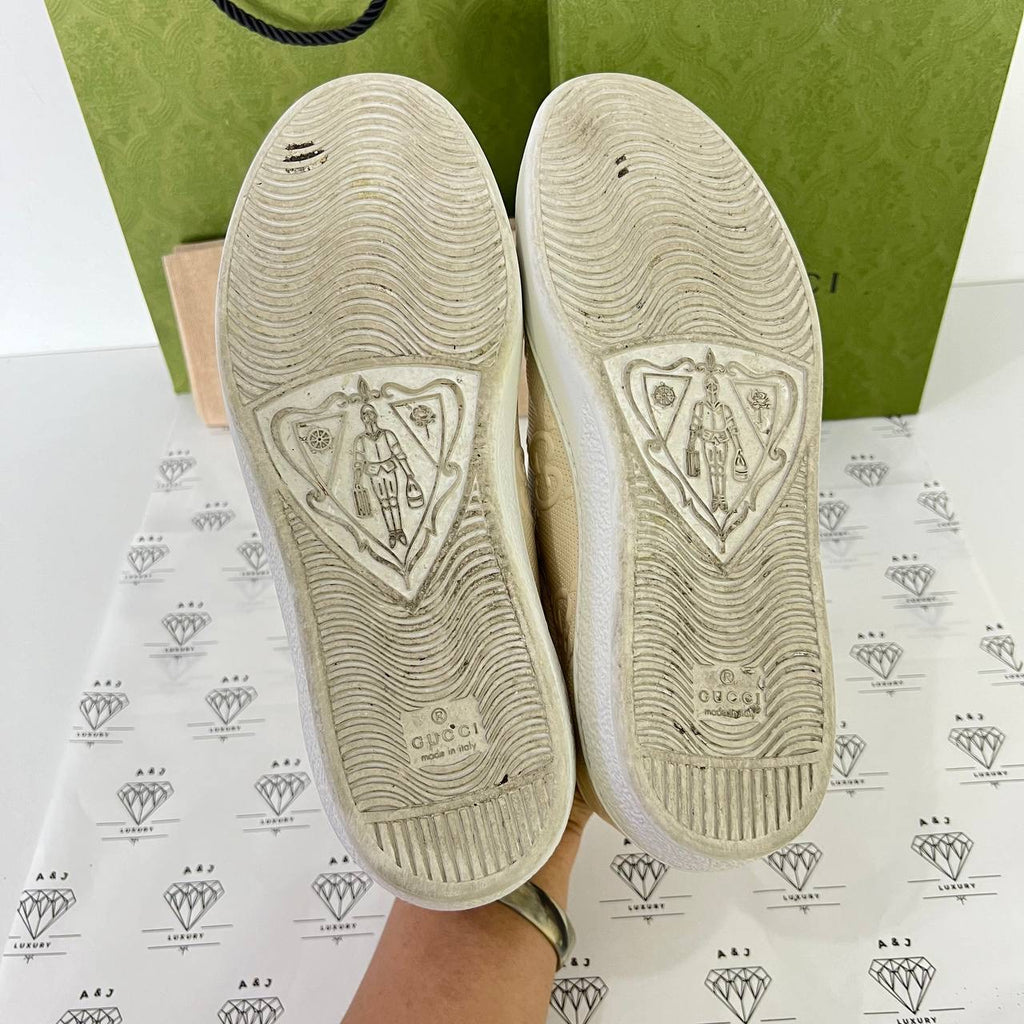 [PRE LOVED] Gucci Guccissima Sneakers in White Size 39EU