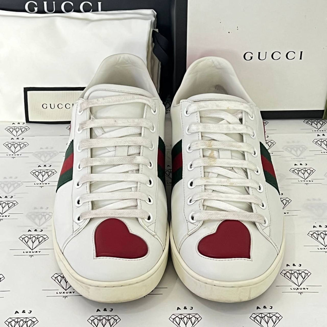 [PRE LOVED] Gucci Ace Sneakers with Heart in Size 39.5EU