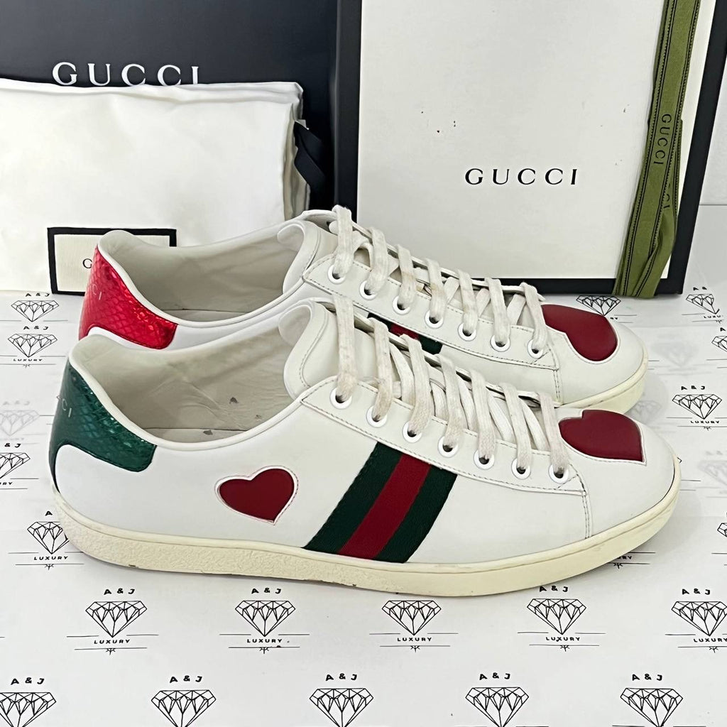 [PRE LOVED] Gucci Ace Sneakers with Heart in Size 39.5EU