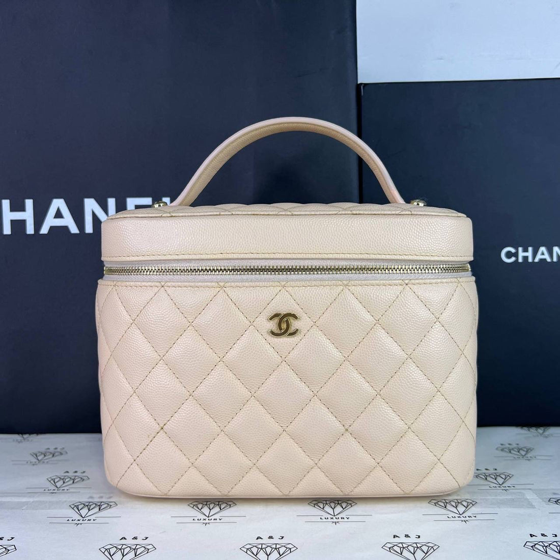 [PRE LOVED] Chanel Vanity Case in Pink Beige Caviar Leather Light Gold HW (Series 31)