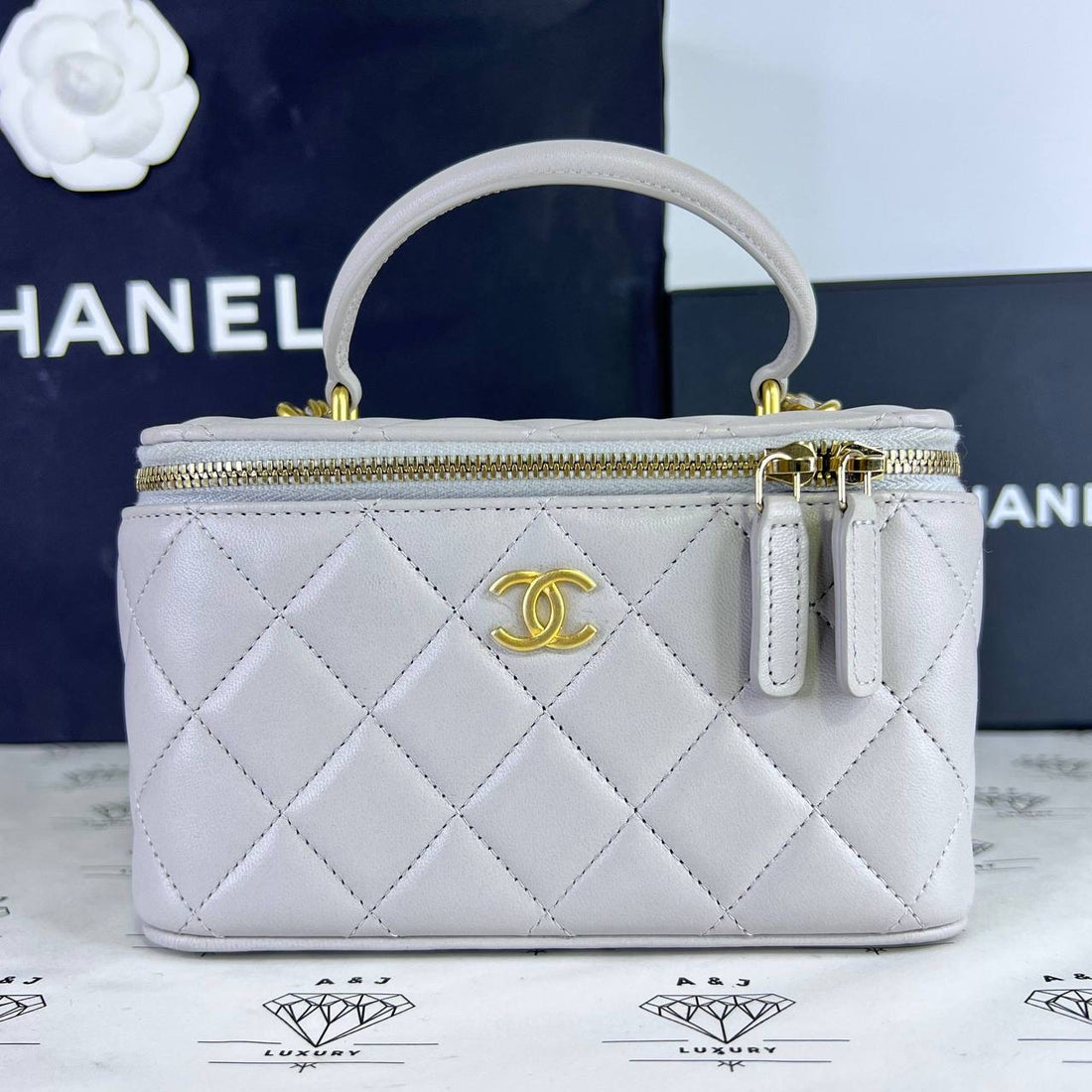 [PRE LOVED] Chanel Vanity Top Handle in Gray Lambskin Leather GHW (Series 31)