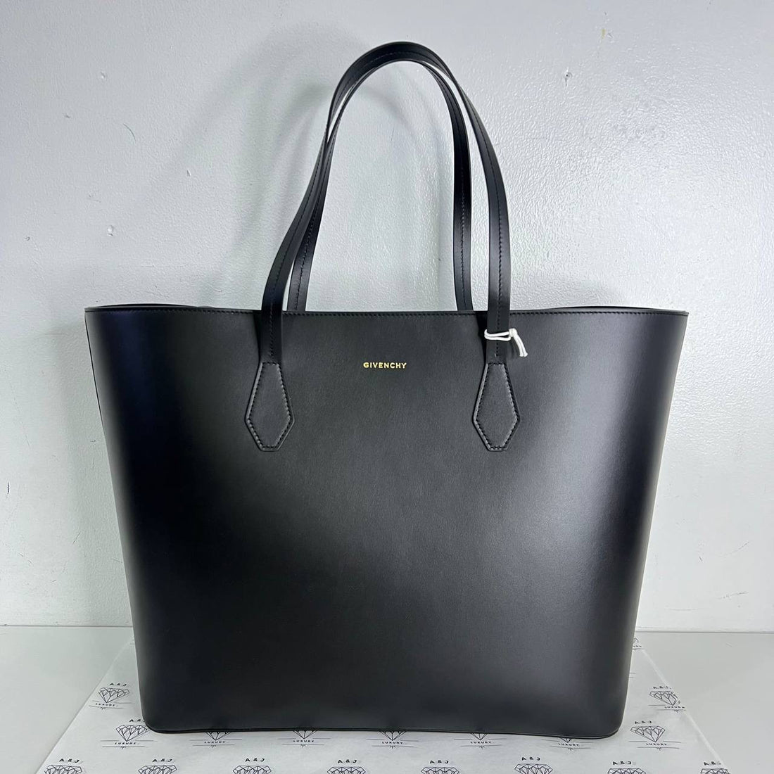 [PRE LOVED] Givenchy Wing Tote Bag in Black Calfskin Leather GHW