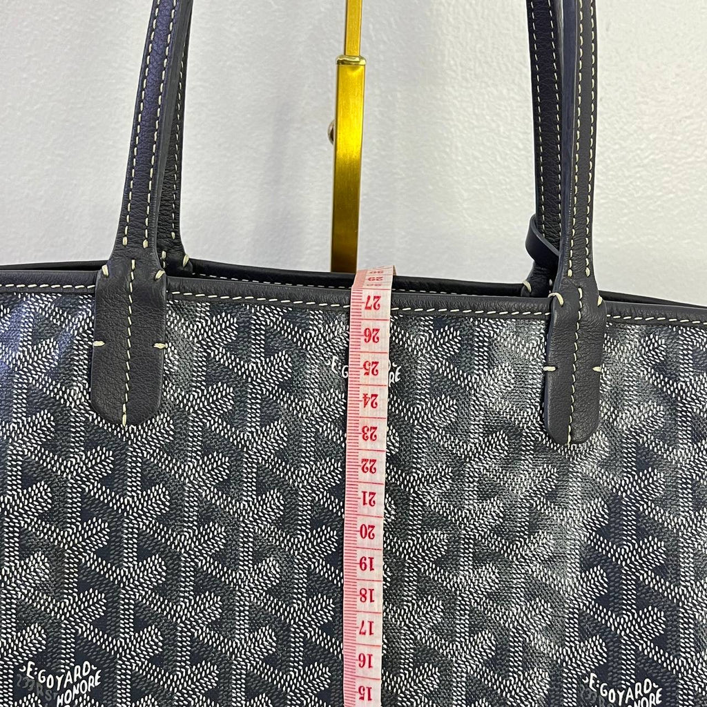 [PRE LOVED] Goyard St Louis PM in Gray (2019)