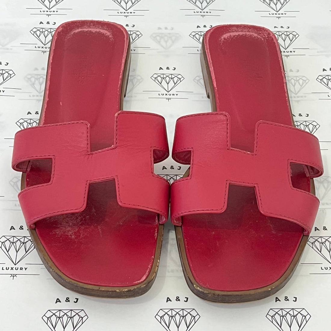 [PRE LOVED] Hermes Oran Sandals in Pink Size 38EU