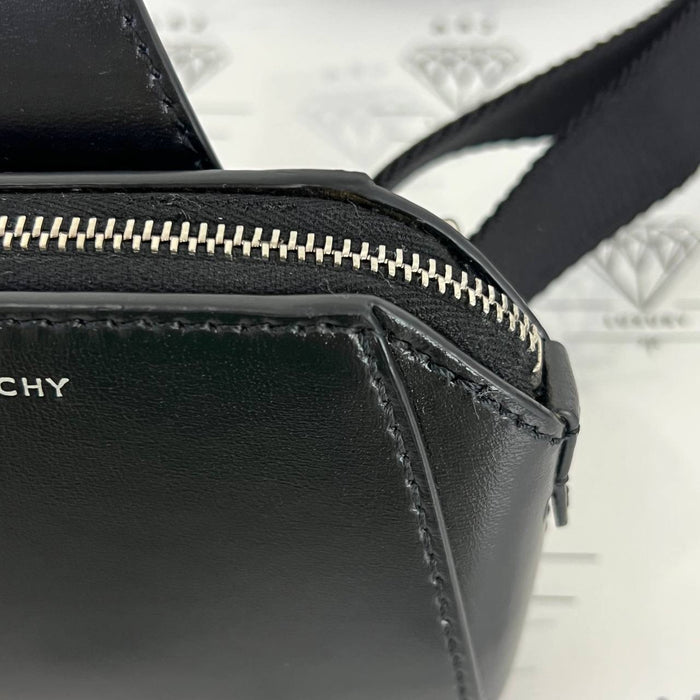 [PRE LOVED] Chanel Double Flap in Black Caviar SHW (Series 15)