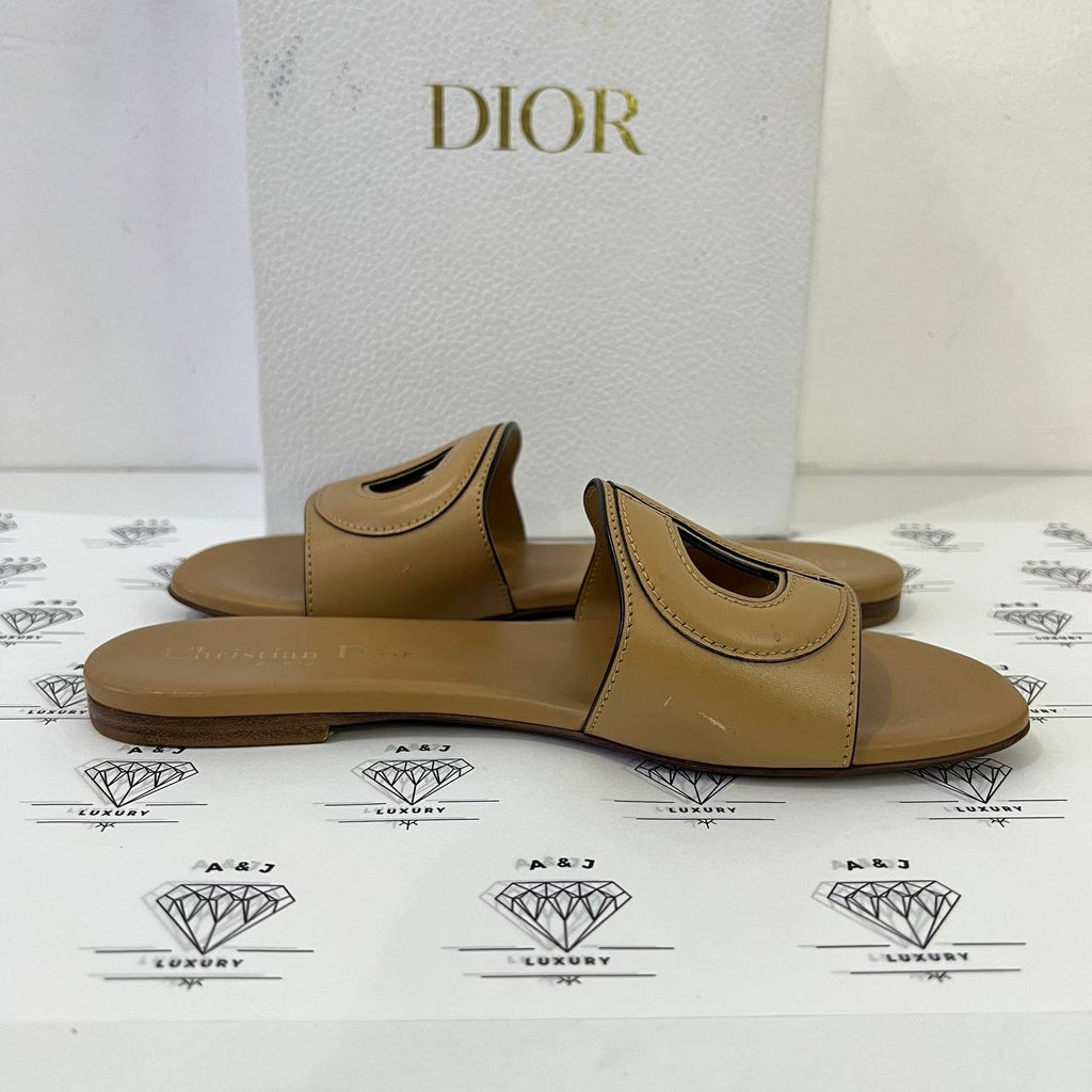 [PRE LOVED] Christian Dior D-Club Slides in Caramel Size 35.5EU