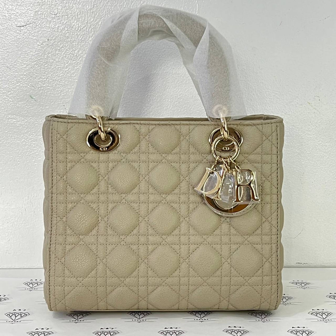 [PRE LOVED] Christian Dior Medium Lady Dior in Powder Beige Grained Leather Light Gold HW (2021)