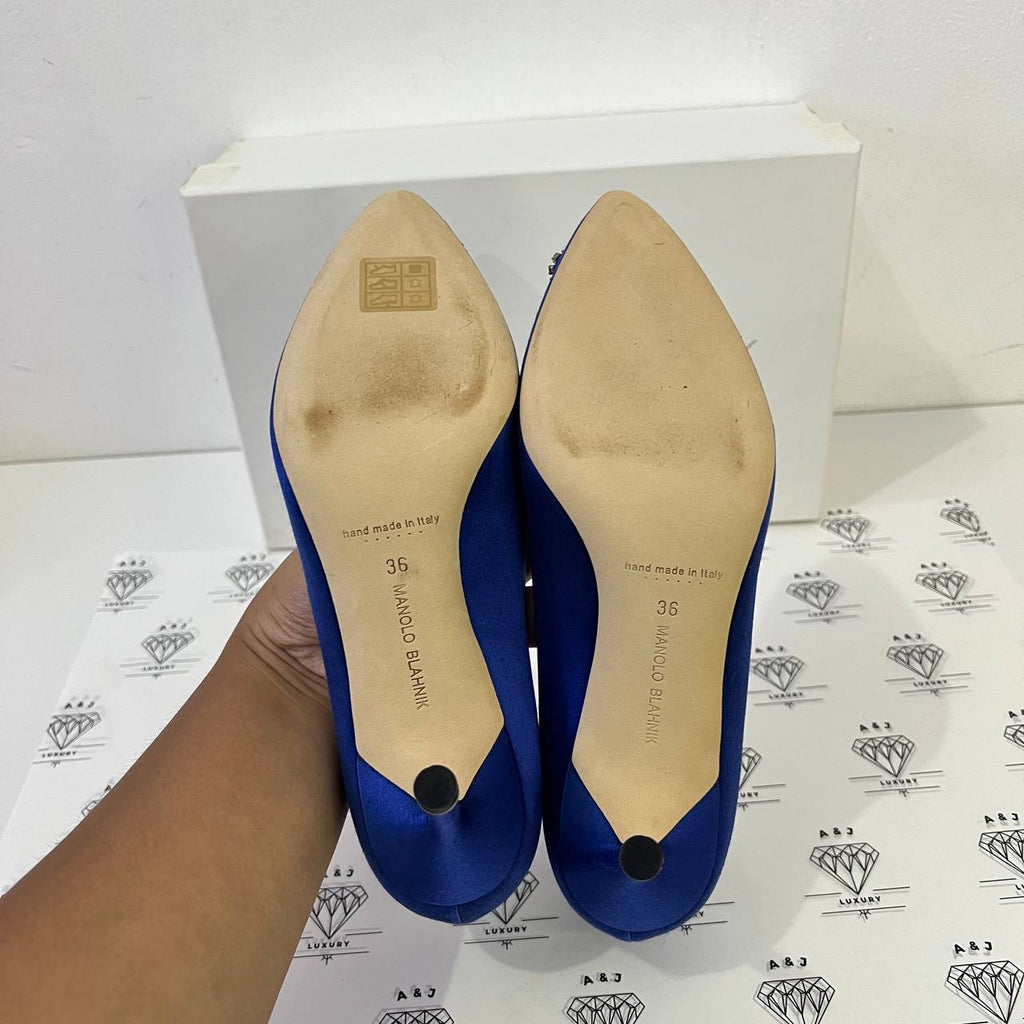 [PRE LOVED] Manolo Blahnik Hangisi 70MM in Blue Size 36EU