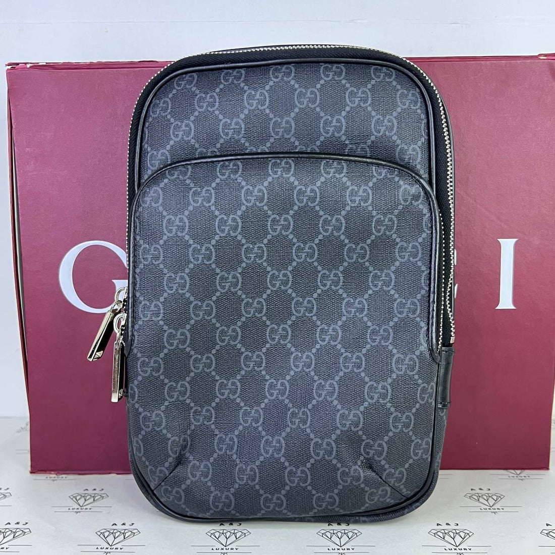 [PRE LOVED] Gucci Small GG Bumbag in Black SHW