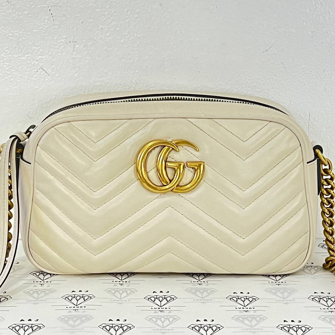 [PRE LOVED] Gucci Small Marmont Camera Bag in White GHW