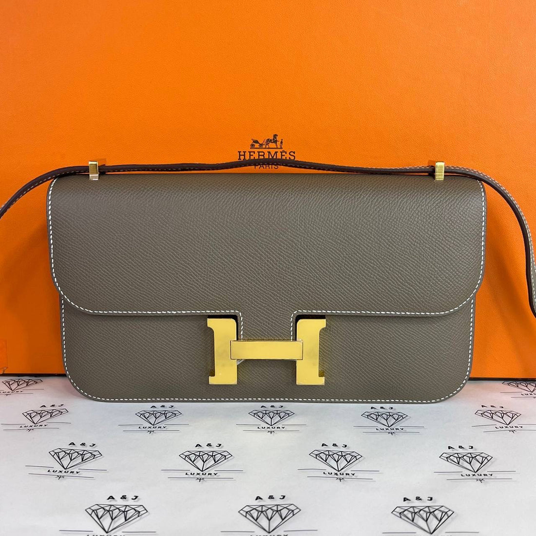 [BRAND NEW] Hermes Constance Elan in Etoupe Epsom Leather GHW (Stamp B - 2023)