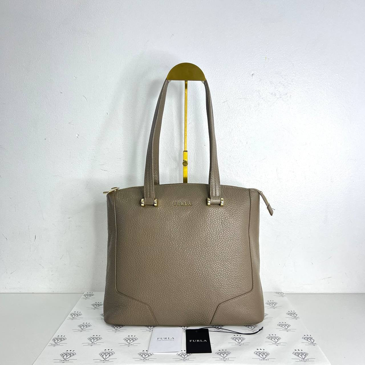[PRE LOVED] Furla Michelle Medium Tote Bag in Gray GHW