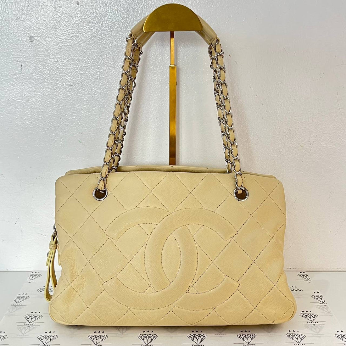 [PRE LOVED] Chanel Petite Timeless Tote (PTT) in White Caviar SHW (Series 14)