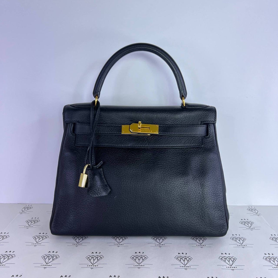 [PRE LOVED] Hermes Kelly 28 Retourne in Black Clemence Leather GHW (Stamp B Square - 1998)