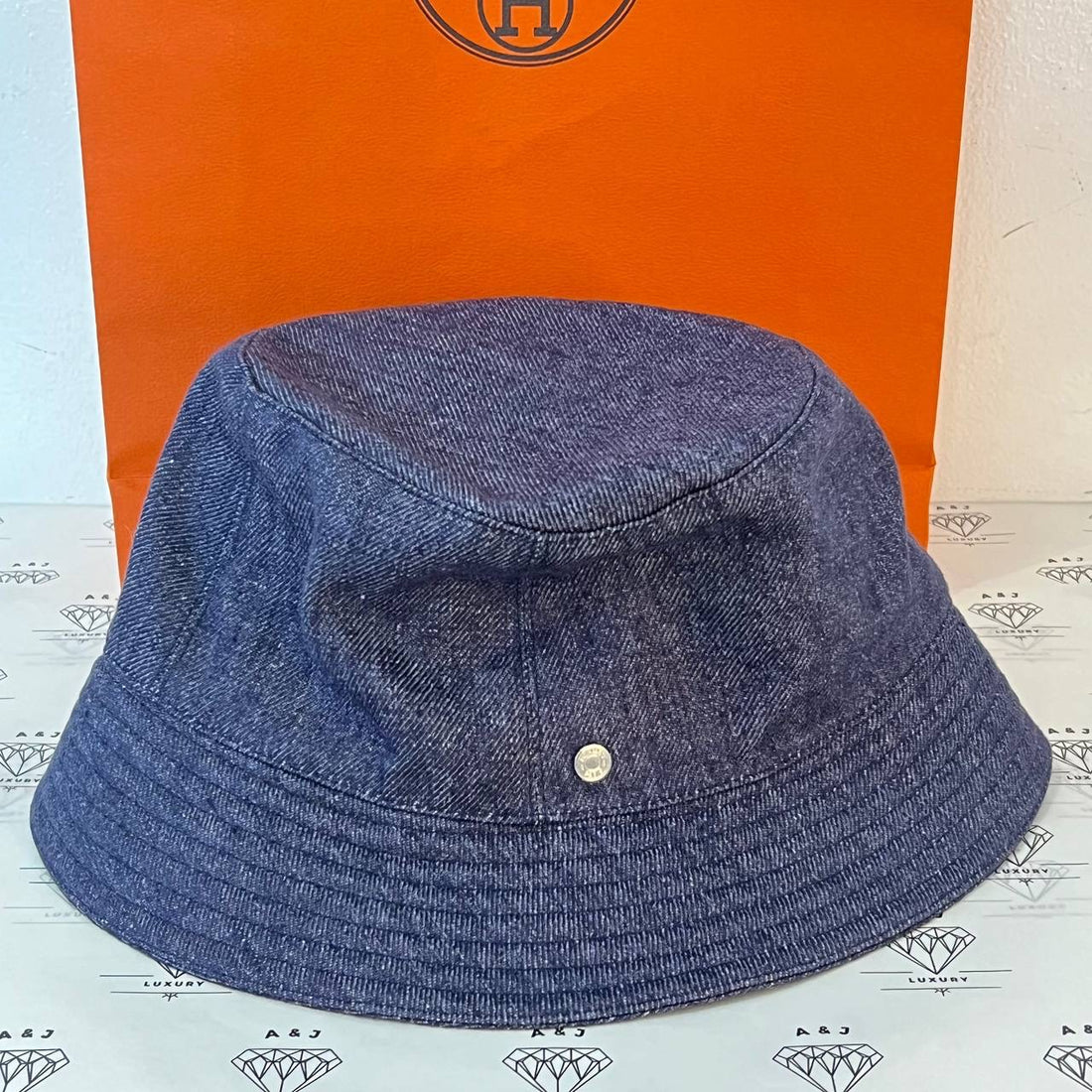 [PRE LOVED] Hermes Bob Eden Bucket Hat in Indigo Size 56