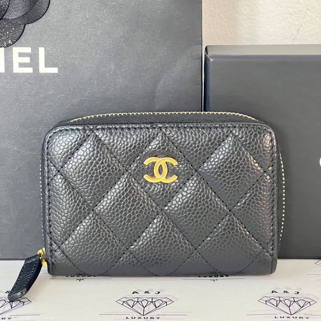 [PRE LOVED] Chanel Zippy Cardholder in Black Caviar GHW (Series 31)