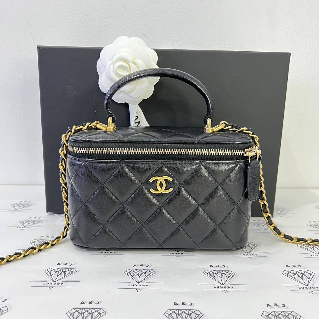 [PRE LOVED] Chanel Vanity Top Handle in Black Lambskin Leather GHW (Series 31)