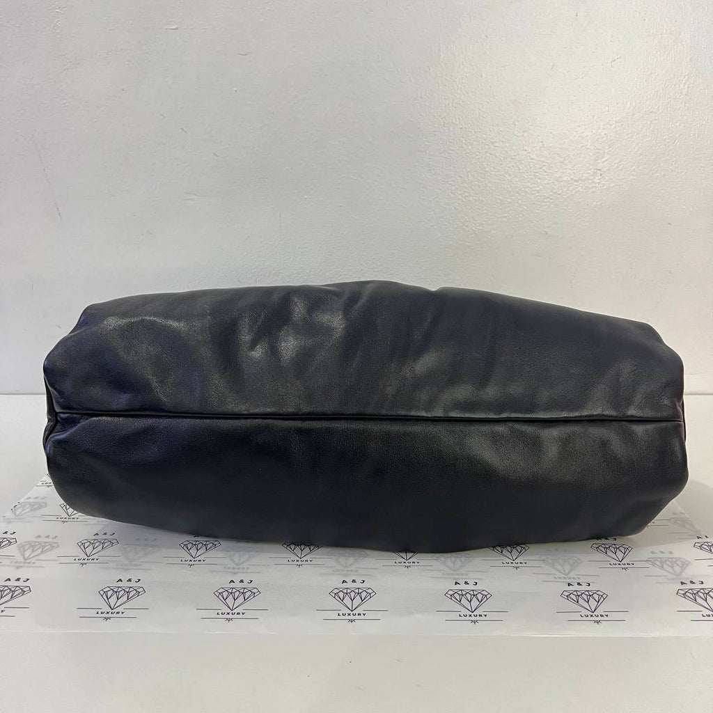 [PRE LOVED] Bottega Veneta The Shoulder Pouch in Black