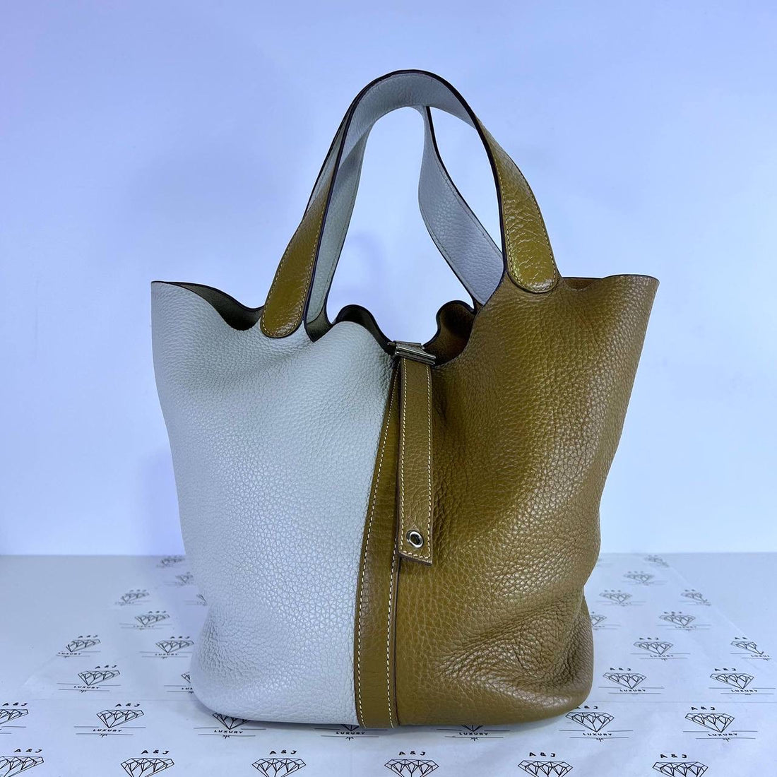 [PRE LOVED] Hermes Picotin 26 in Gris Perle/Kraft Clemence Leather PHW (Stamp Q Square - 2013)