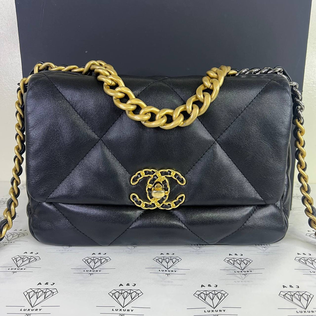 [PRE LOVED] Chanel Small C19 in Black Lambskin Leather GHW (microchipped)