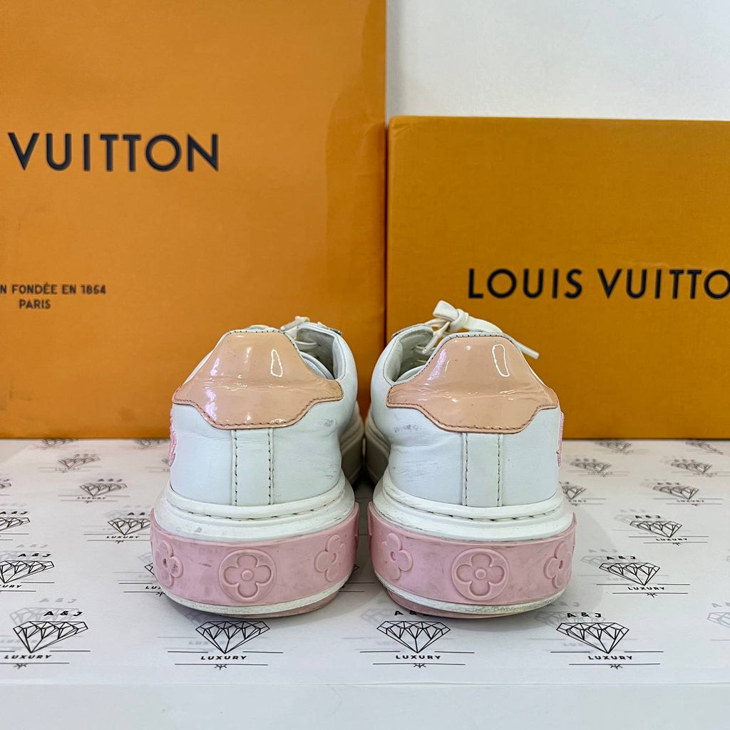 [PRE LOVED] Louis Vuitton Timeout Sneakers in White Size 36EU