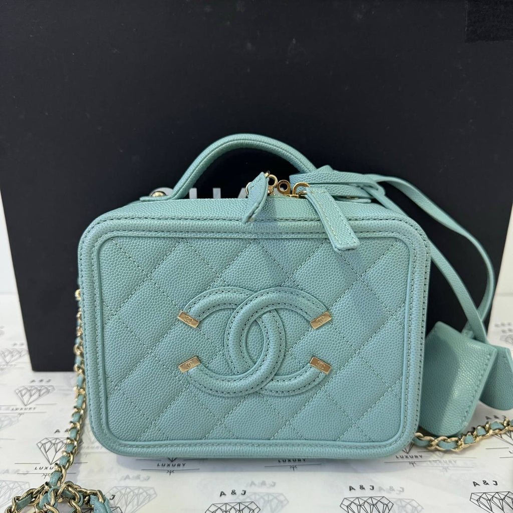 [PRE LOVED] Chanel Small Filigree Vanity Case in Tiffany Caviar Leather GHW (Series 29)