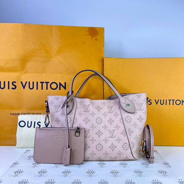 [PRE LOVED] Louis Vuitton Hina PM in Magnolia Mahina Leather SHW (DR0240)