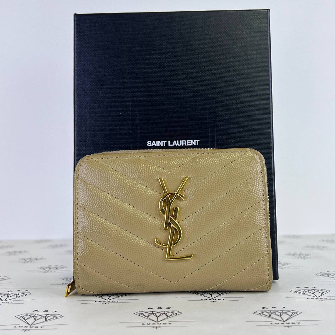 [PRE LOVED] YSL Cassandra Compact Zip Wallet in Beige Grain De Poudre GHW