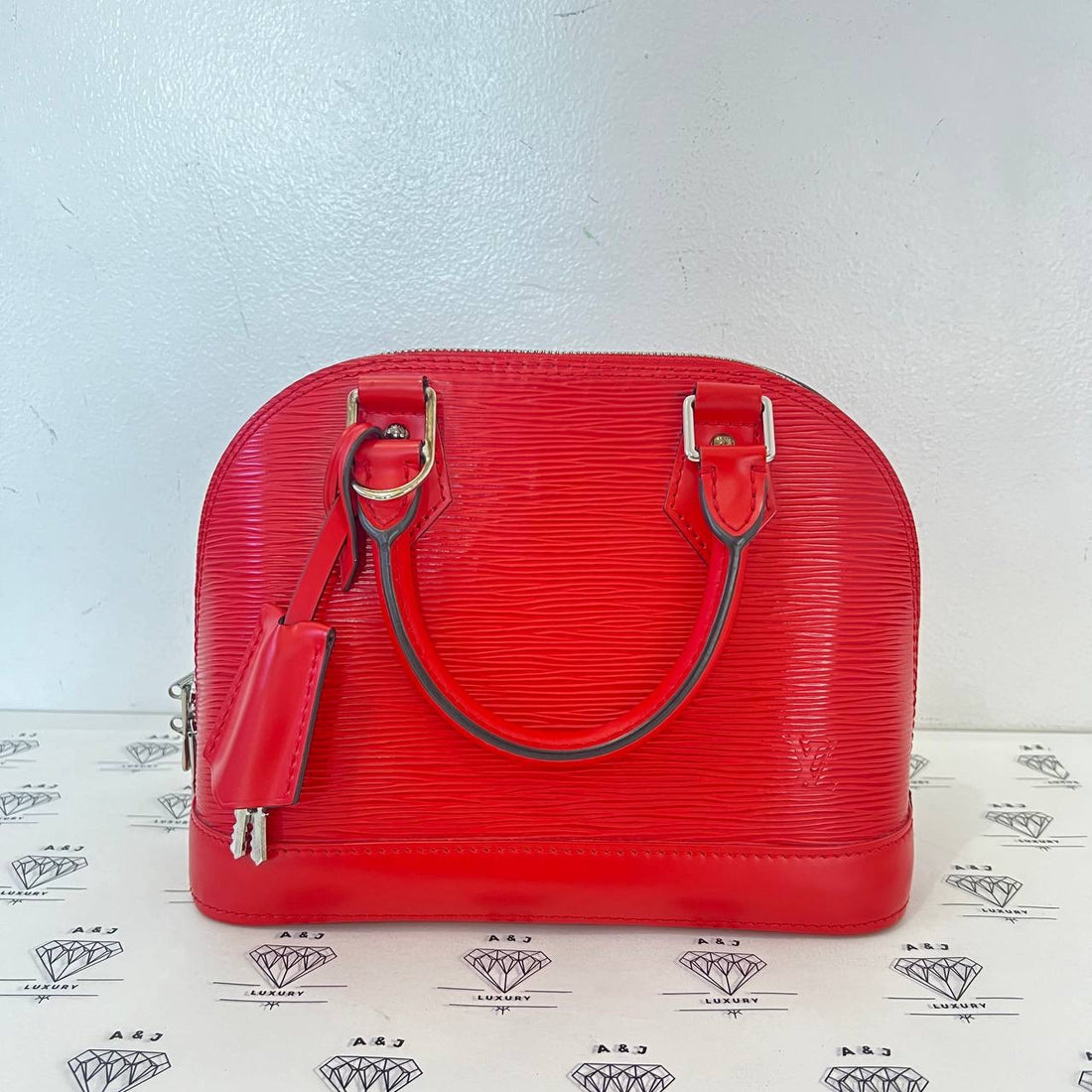 [PRE LOVED] Louis Vuitton Alma BB in Red Epi Leather SHW (SN5518)