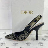 [PRE LOVED] Christian Dior Slingback Pumps in Black and Gold Lace Size 35EU