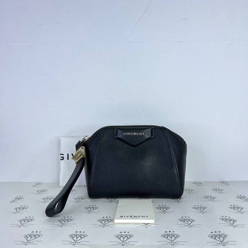[PRE LOVED] Givenchy Nano Antigona Wristlet in Black Goatskin Leather SHW