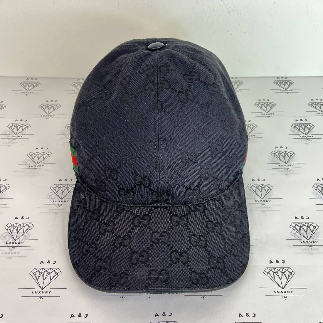 [PRE LOVED] Gucci Supreme Web Baseball Cap in Black Size Medium (58cms)