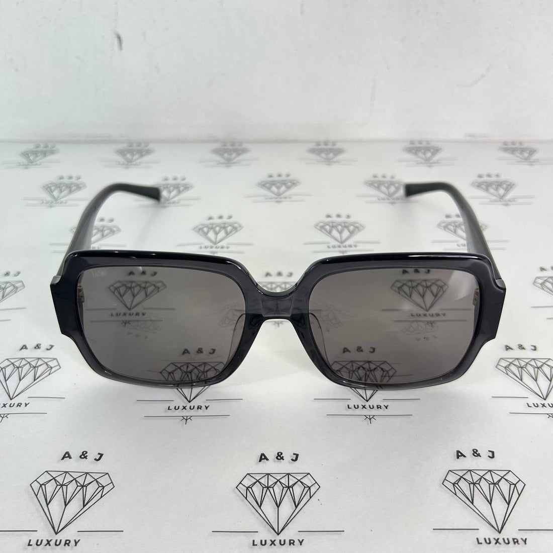[PRE LOVED] MCM 715SA Square Sunglasses in Black