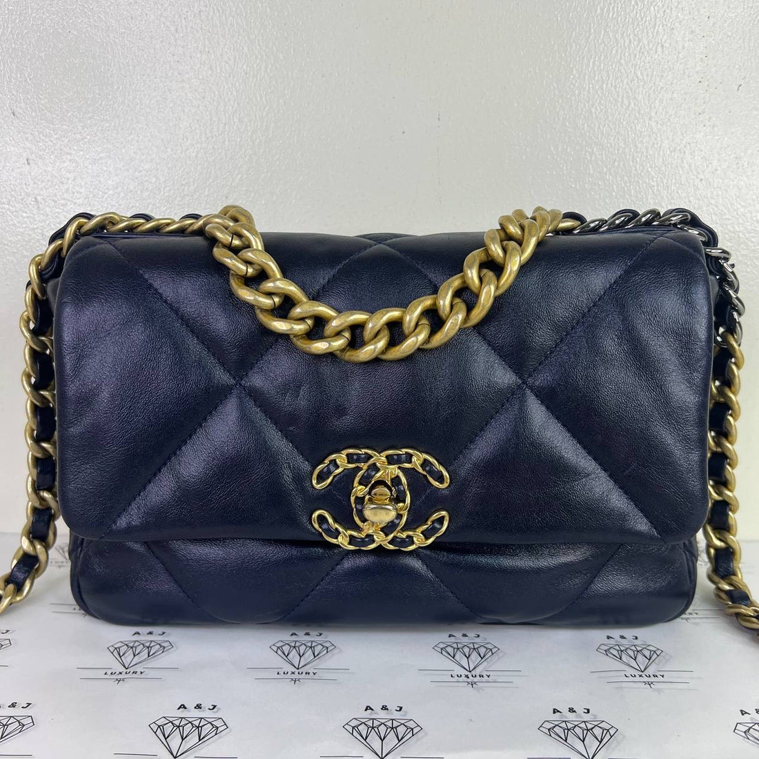 [PRE LOVED] Chanel Small C19 in Navy Blue Lambskin Leather Gold/Silver/Ruthenium HW (Series 31)