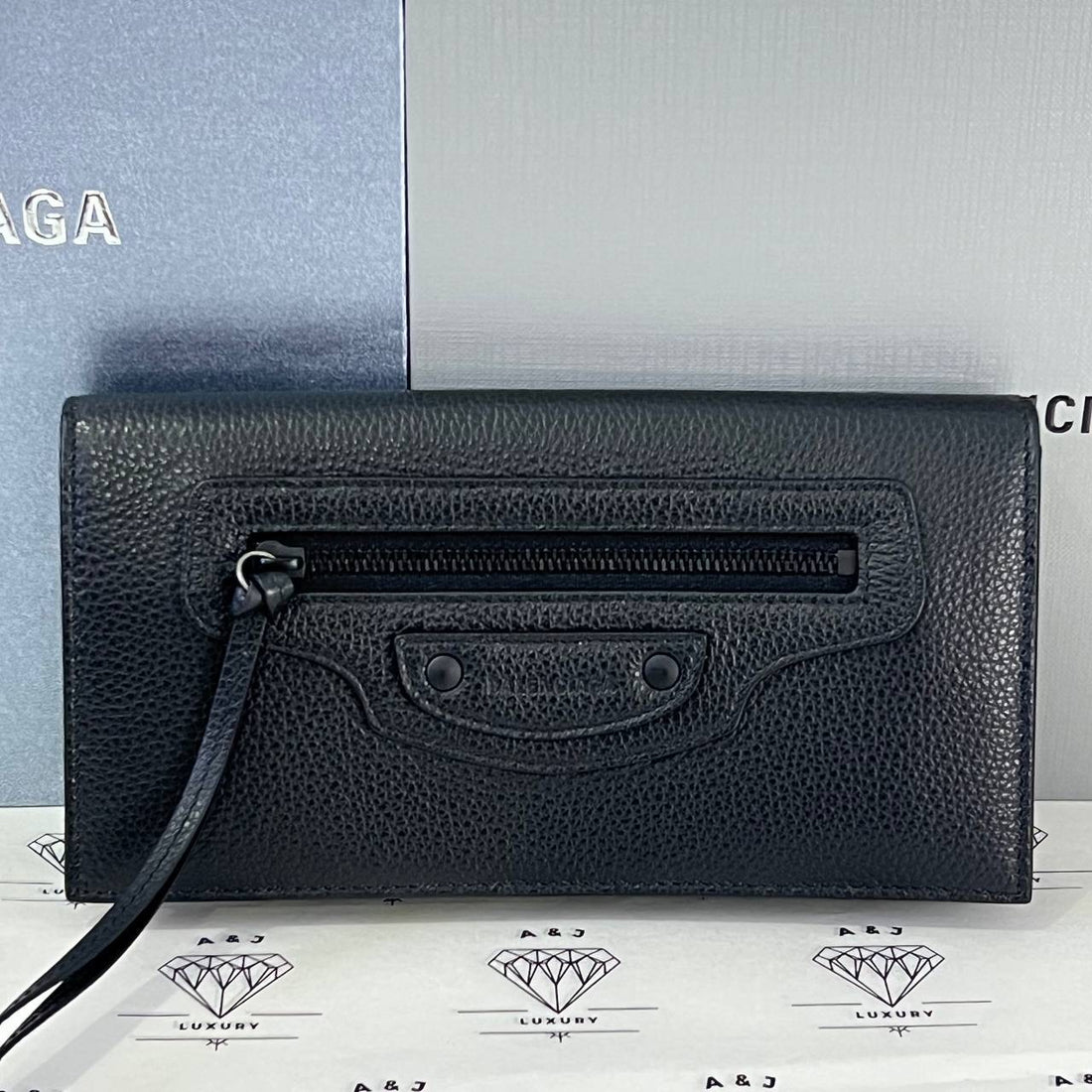 [BRAND NEW] Balenciaga Neo Classic Long Wallet in Black