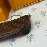 [PRE LOVED] Louis Vuitton Mini Pochette Accessoires in Monogram Canvass (SF0270)