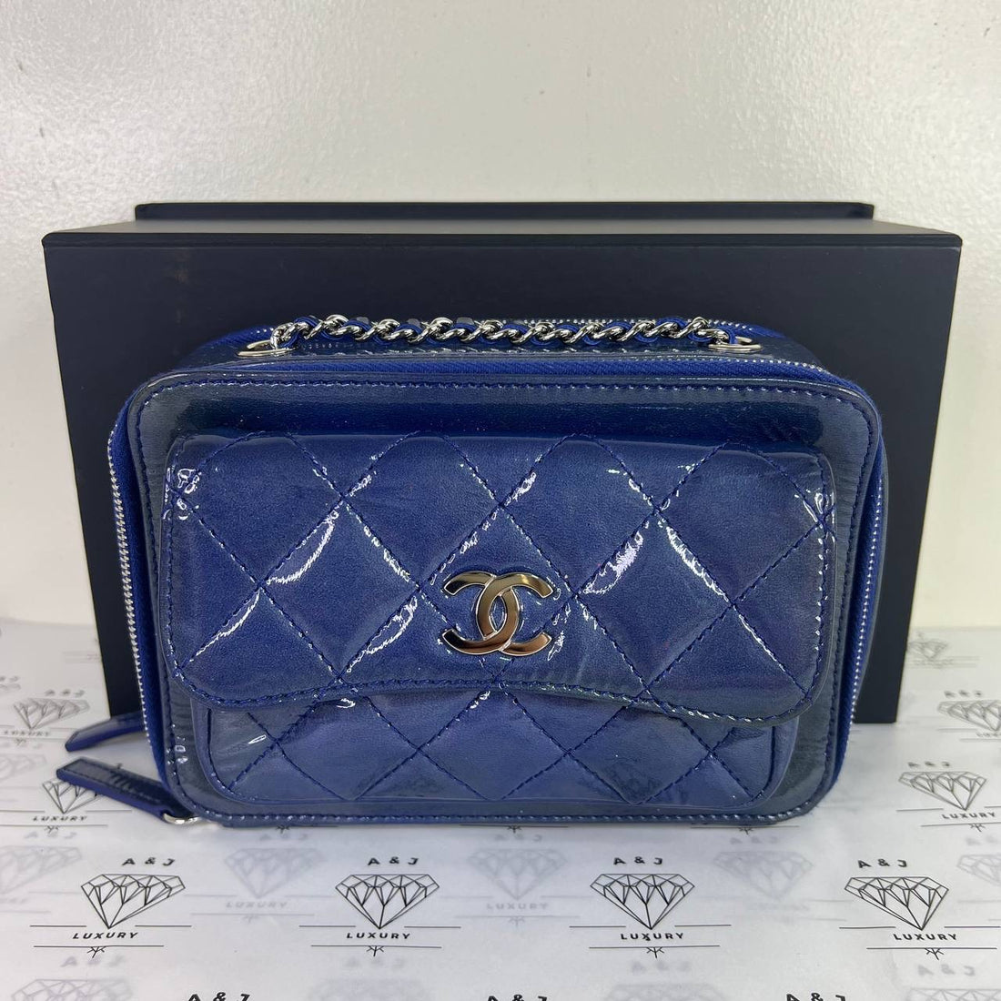 [PRE LOVED] Chanel Mini Camera Bag in Blue Patent Leather SHW (Series 20)