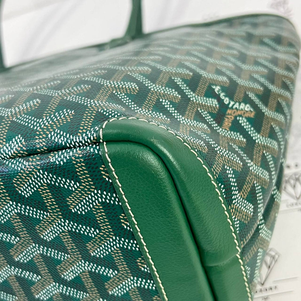 [PRE LOVED] Goyard Artois PM in Green (2019)