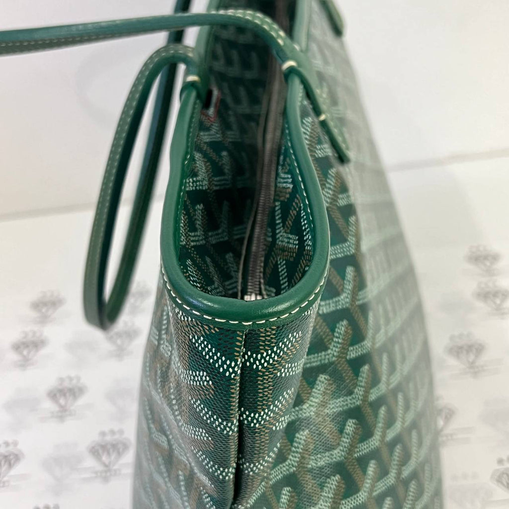 [PRE LOVED] Goyard Artois PM in Green (2019)