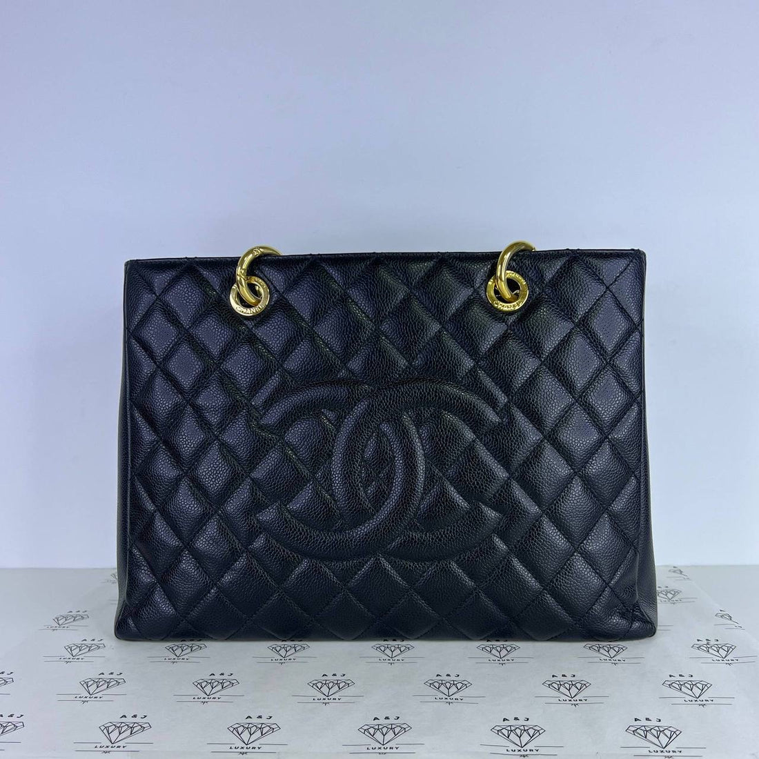 [PRE LOVED] Chanel Grand Shopping Tote (GST) in Black Caviar Leather GHW (Series 18)