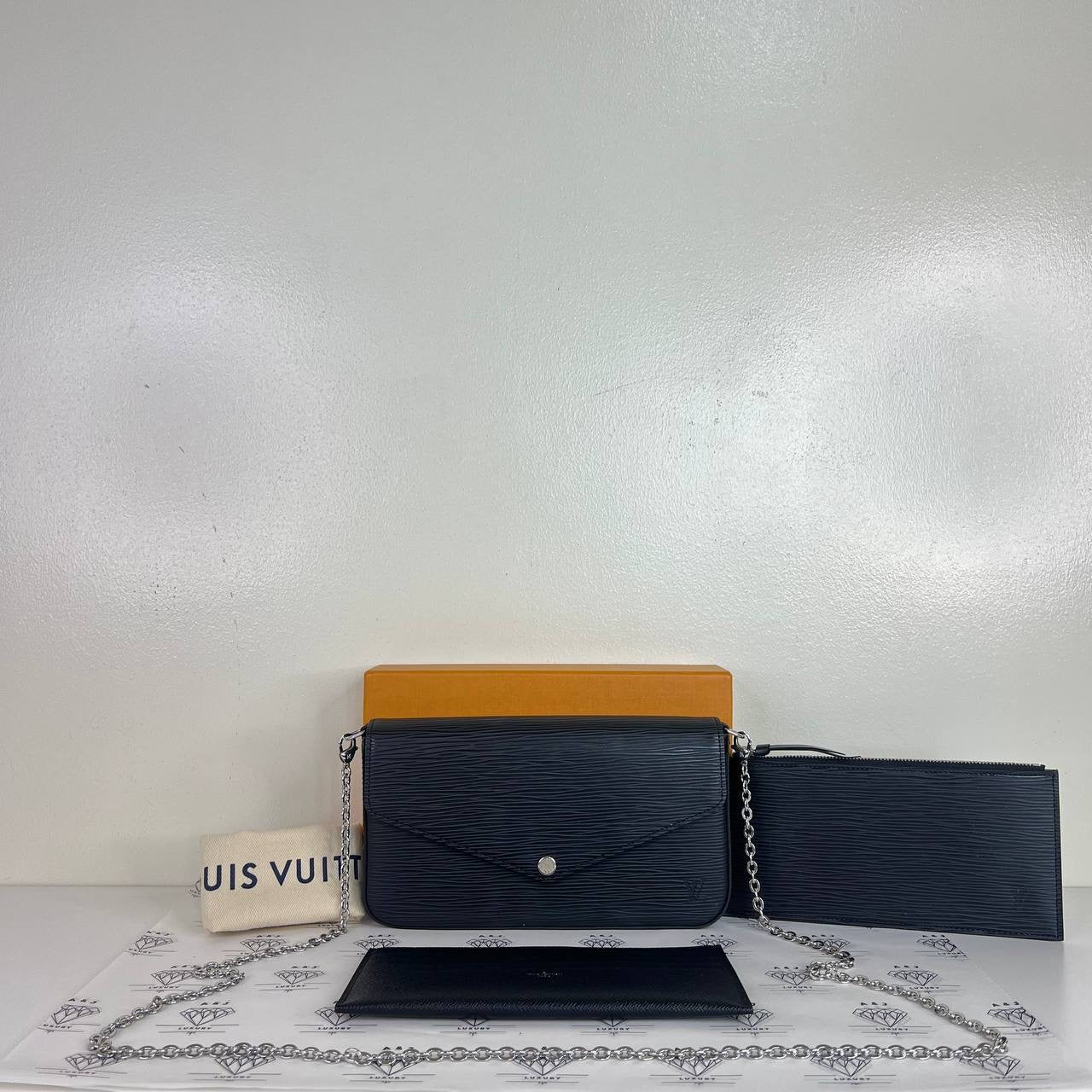[PRE LOVED] Louis Vuitton Felicie in Black Epi Leather SHW (TJ1188)