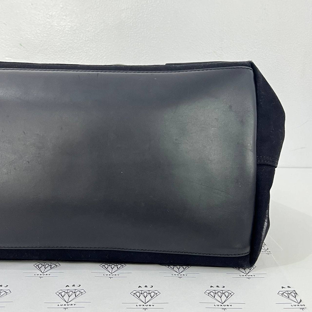 [PRE LOVED] Balenciaga Cabas Logo Tote in Black